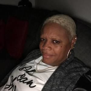 Meet your Posher, Sylvia